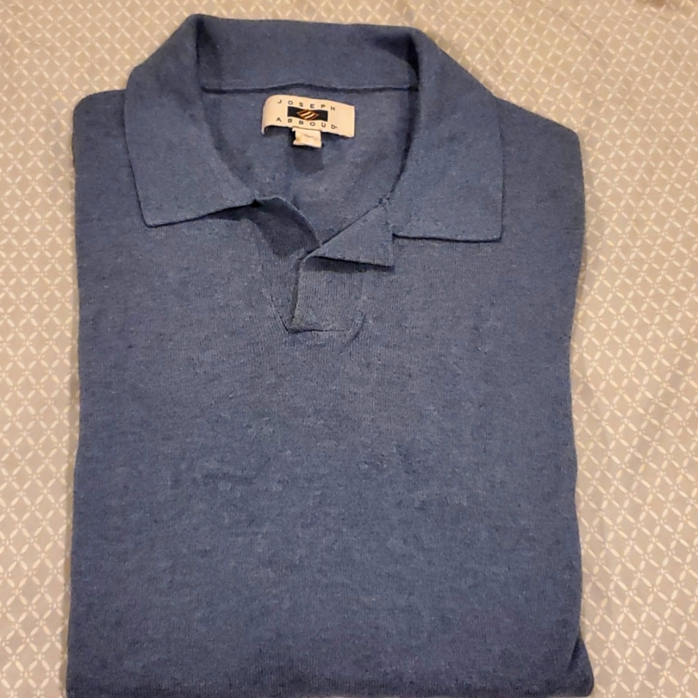 Joseph abboud Vneck cotton/cashmere shirt.